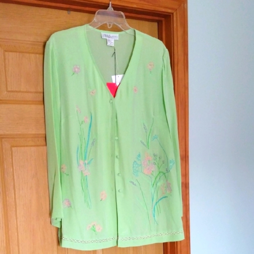VINTAGE SILK DIANE VON FURSTENBERG EMBROIDERED FLORAL,CROCHET TRIM V NECK JACKET